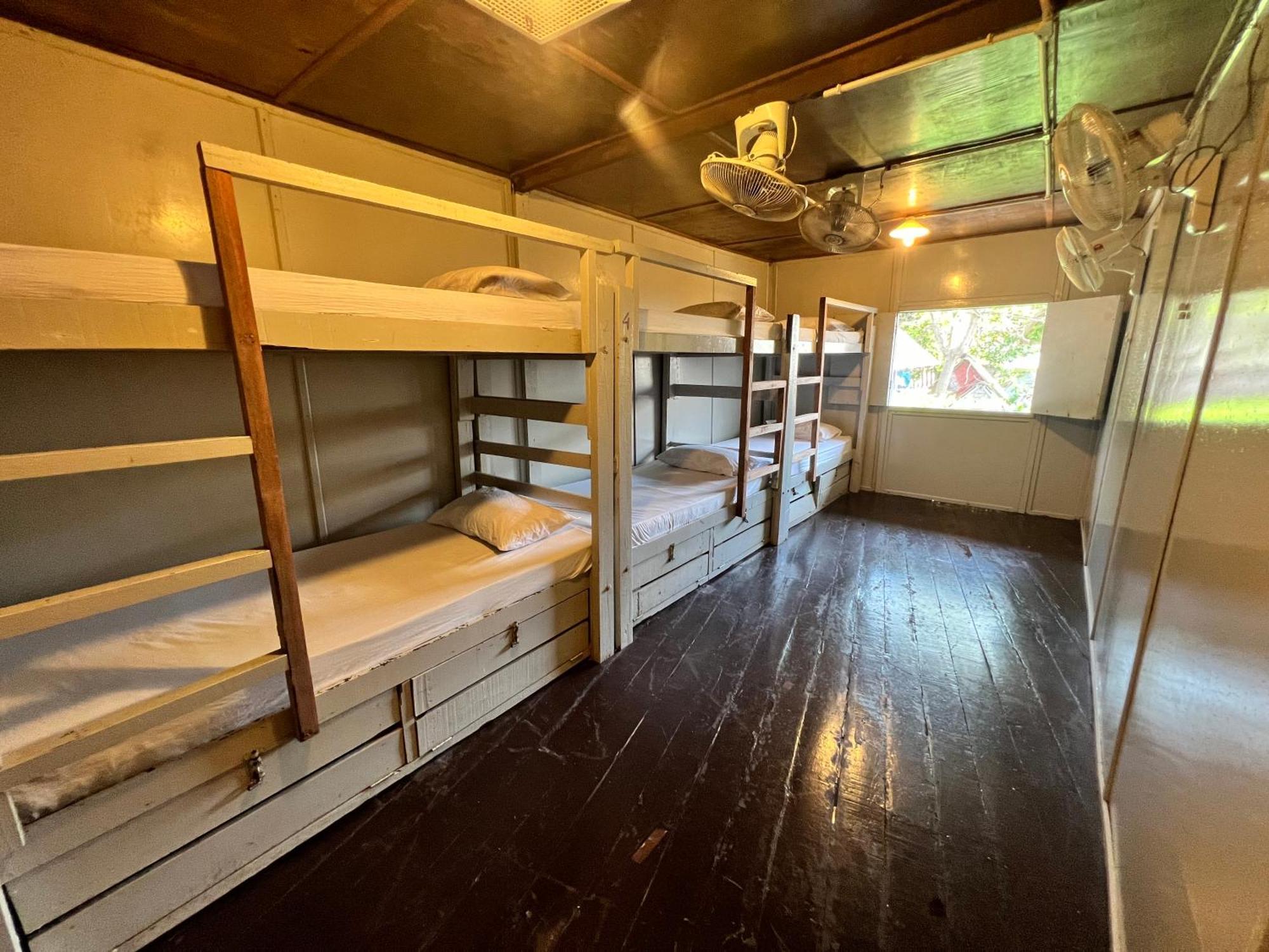 Ohlala Guesthouse Perhentian Islands Ngoại thất bức ảnh