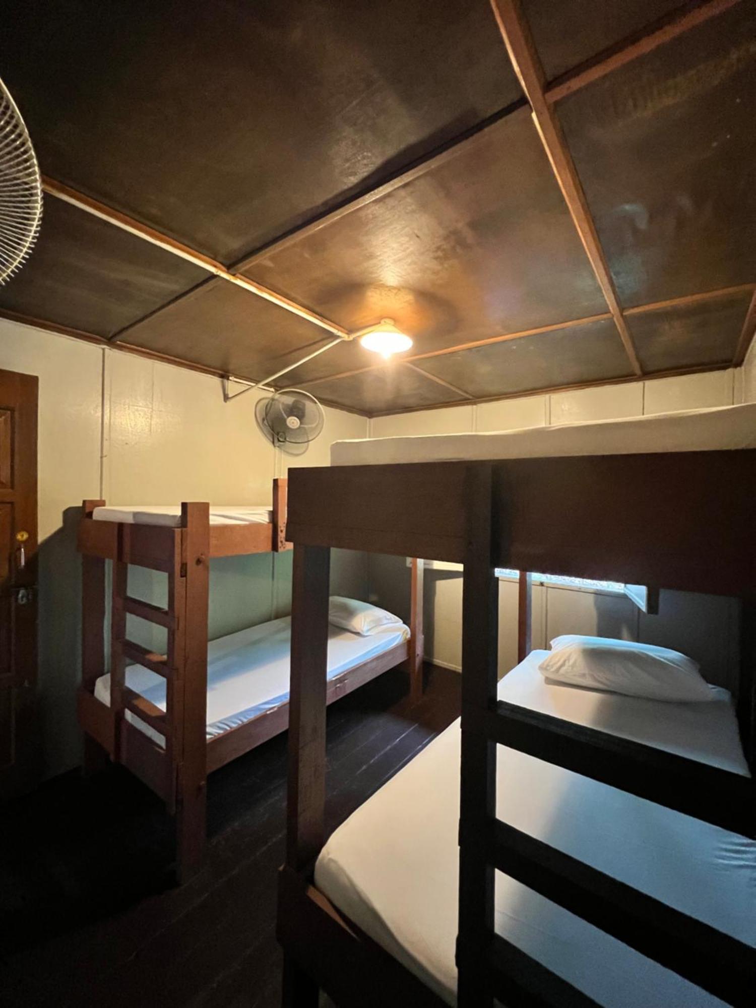 Ohlala Guesthouse Perhentian Islands Ngoại thất bức ảnh